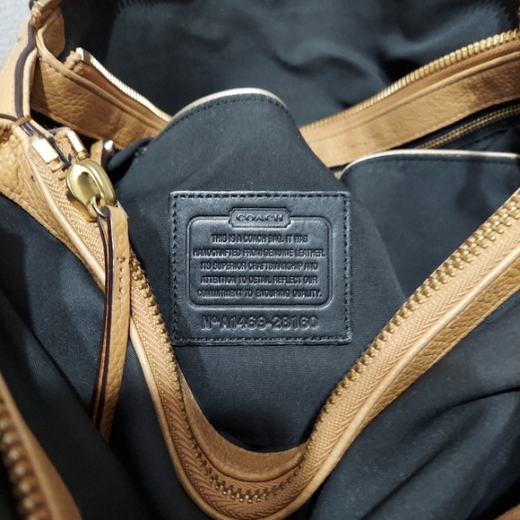 Coach Borough Camel Leather Shoulder Bag No 28160 - Picture 14 of 14